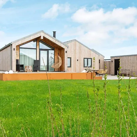 Luxury Retreat With Sea View - By Traum *